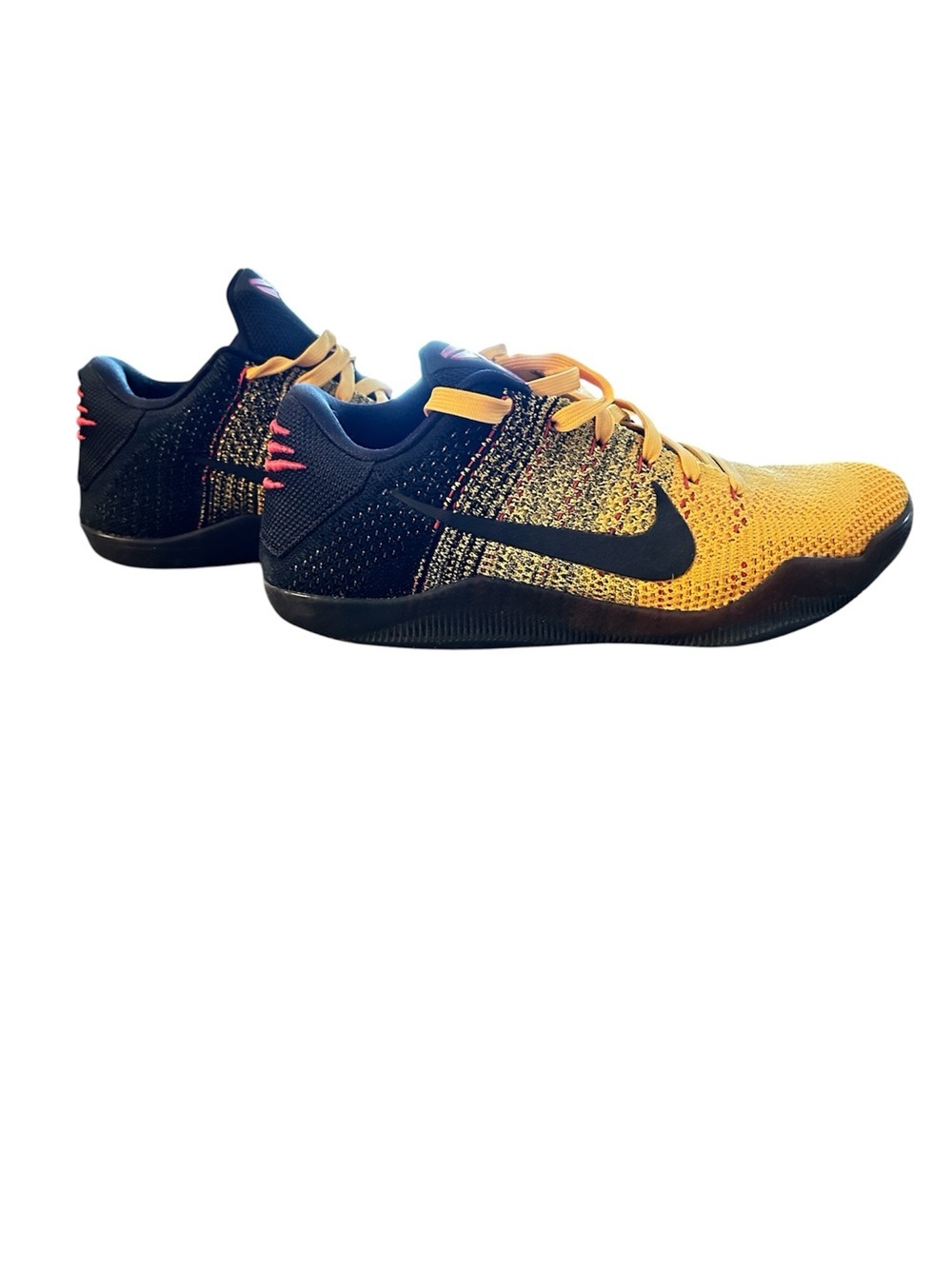 Nike Kobe 11 Elite Low “Bruce Lee” Men’s Shoe • Used • Size: 8